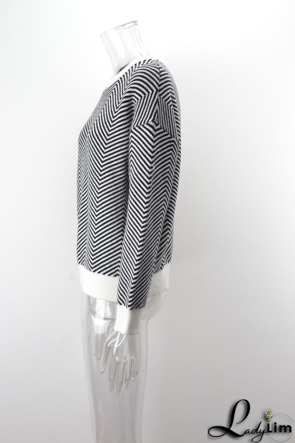 WomenBasic Round Neck Long Sleeve Striped Sweater