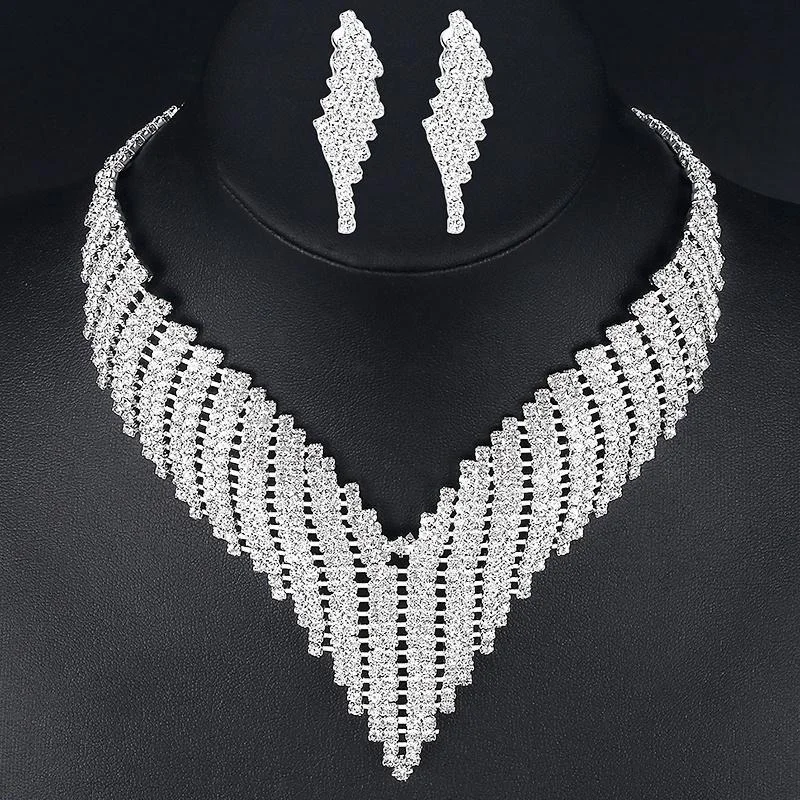 Shiny rhinestone tassel necklace with earrings jewelry sets