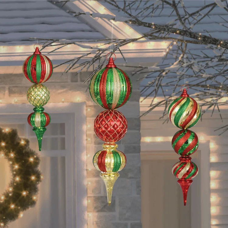 🔥kukelife🔥Set of 3 Jumbo Ornaments/Lawn Stakes - Red and Green