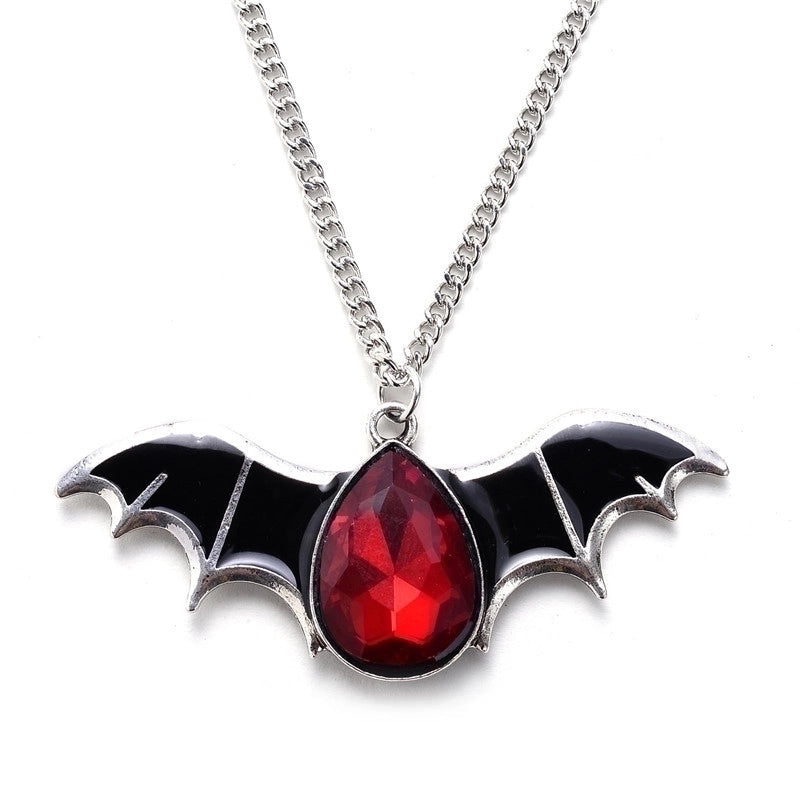Gothic Bat Alloy Inlay Rhinestones Halloween Men’S Pendant Necklace