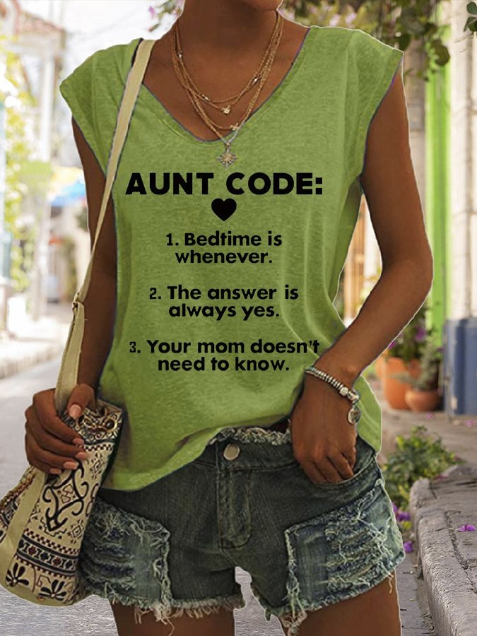 Women's AUNT CODE Funny Love Letted V-Neck Short Sleeve Tee