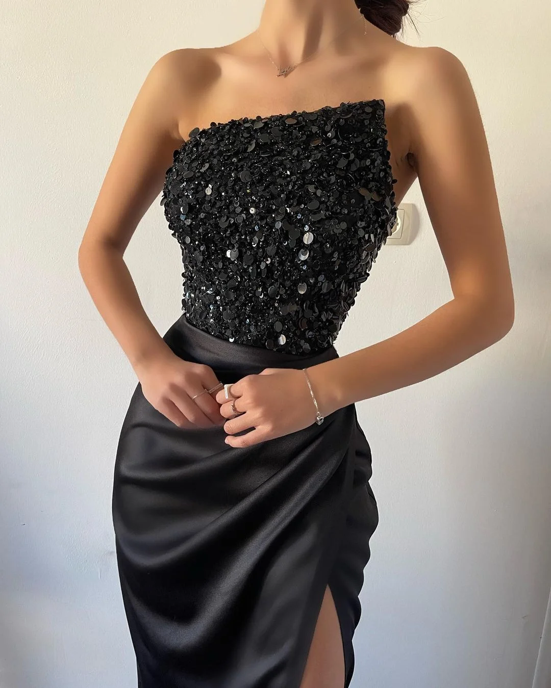Lisliy Beautiful Black Prom Dress Sequins Sleeveless Strapless With High Slit 