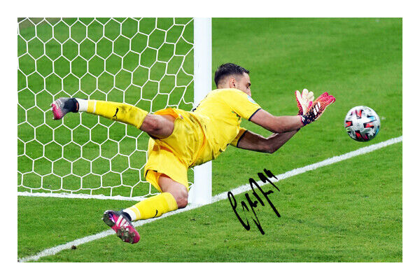 Gianluigi Donnarumma Italy Euro 2020 Champions Signed A4 Photo Poster painting Print Winners 21