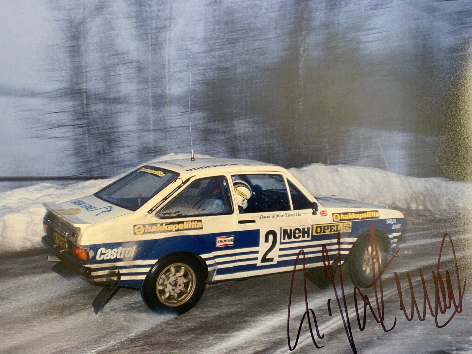 Ari Vatanen Hand Signed 16x12 Photo Poster painting - Rally Autograph 15.