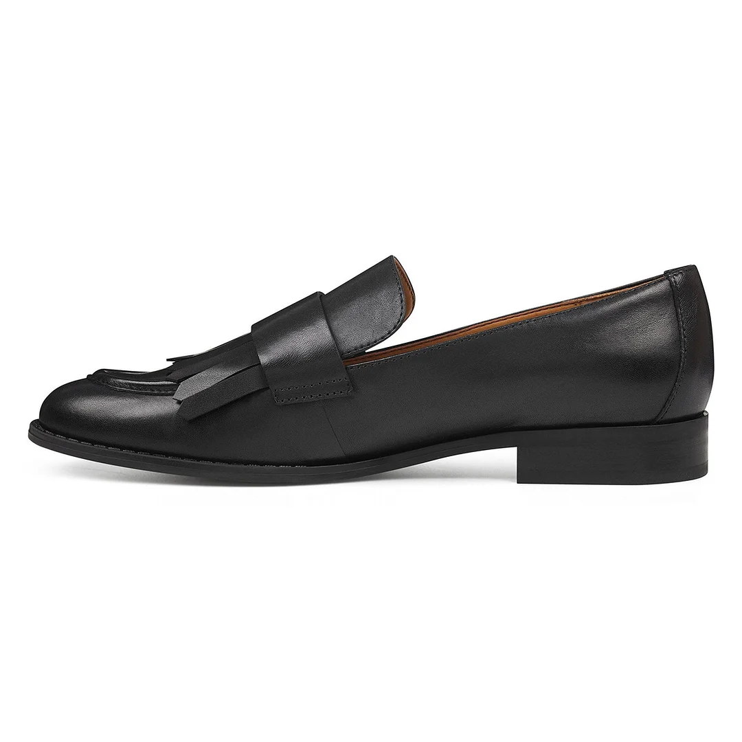YDN Vegan Leather Round Toe Fringe Inlay Women's Loafers in Black