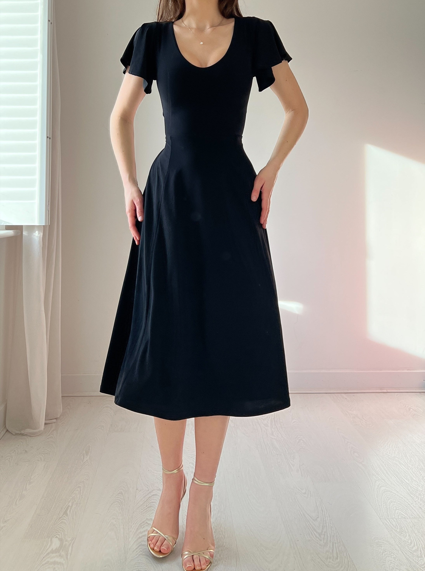 Rotimia Belt Design Flying Sleeve Narrow Waist Dress