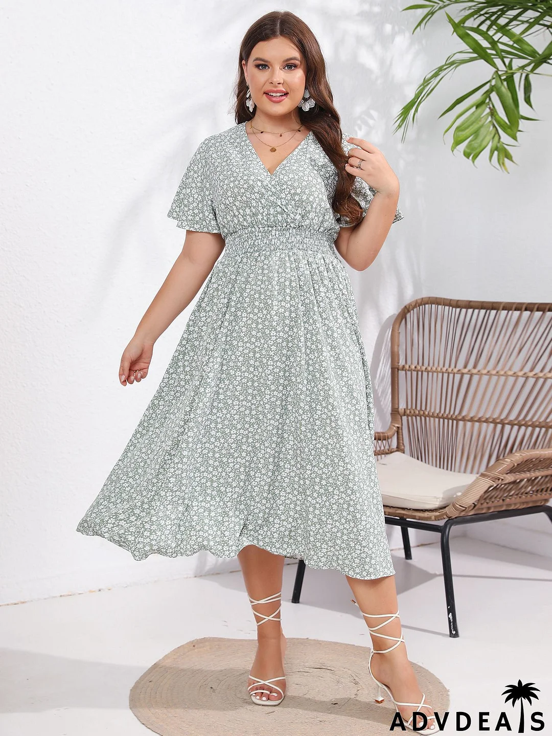 Women Fashion Sexy V-Neck Tiny Flower Print Short Sleeve Plus Size Dress