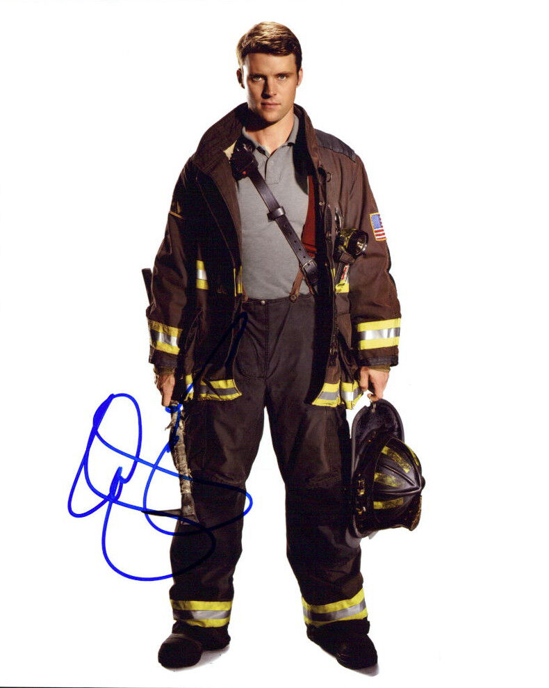 Jesse Spencer (Chicago Fire) signed authentic 8x10 Photo Poster painting COA