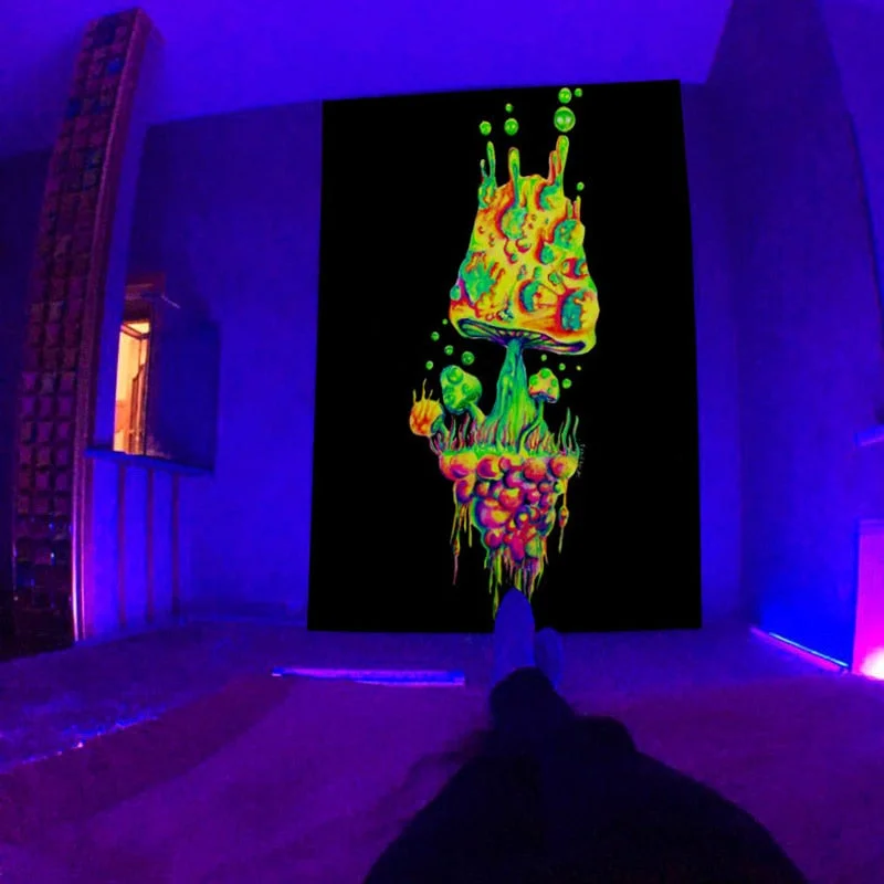 Fluorescent Mushroom Tapestry Psychedelic Tapestry Wall Hanging Aesthetic Galaxy Hippie Tapestry Boho Room Decor Wall Tapestry