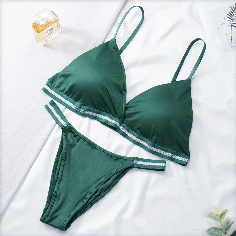 Billionm Brief One Set Sexy Seamless Women Underwear Ice Silk Luxurious Glossy Ladies Wire-free Tops G String Thong Female Lingerie