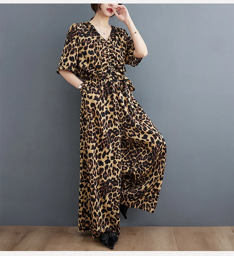 Personalized Leopard Print Hooded Lace-up Jumpsuit - yankia