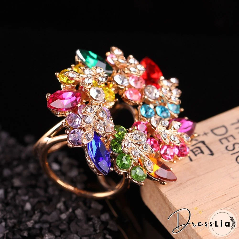 1 Pc Korean Fashion Copper Hollow Wreath Three-ring Silk Scarf Buckle Pearl Shawl Buckle Alloy High-grade Brooch