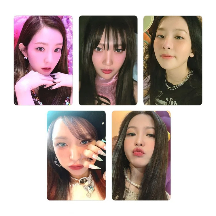 Red Velvet Birthday Album Photocard
