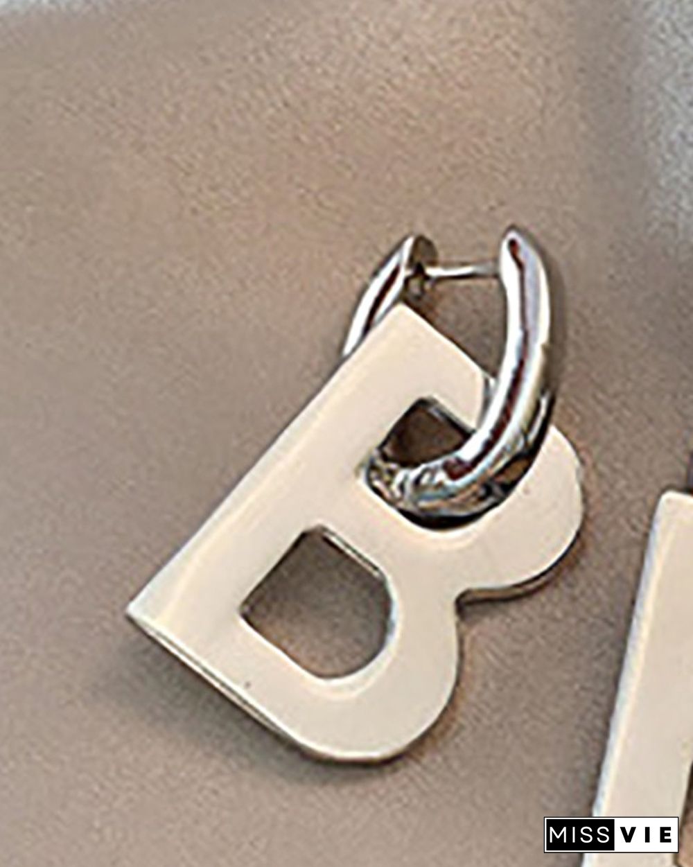 1Pair Simple Letter Pattern Hoop Earrings