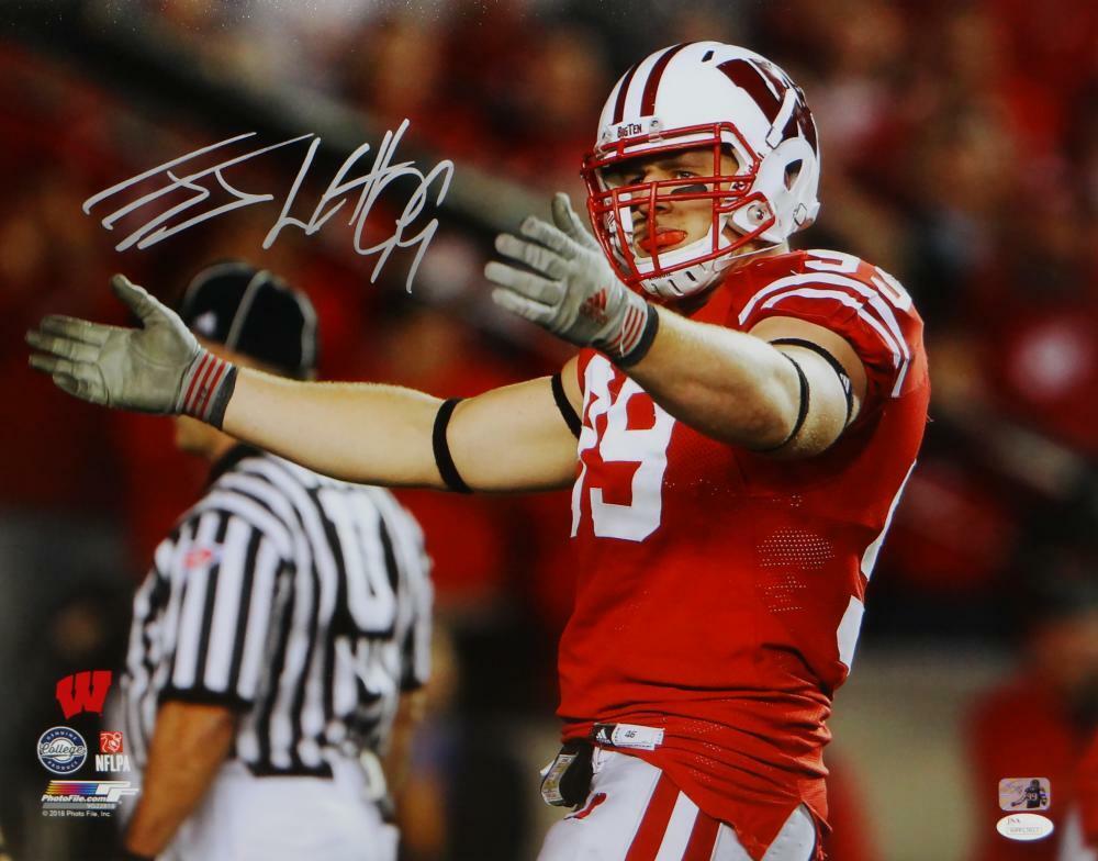 JJ Watt Signed Wisconsin Badgers 16x20 PF Photo Poster painting Arms Out- JSA W /Holo *Silver