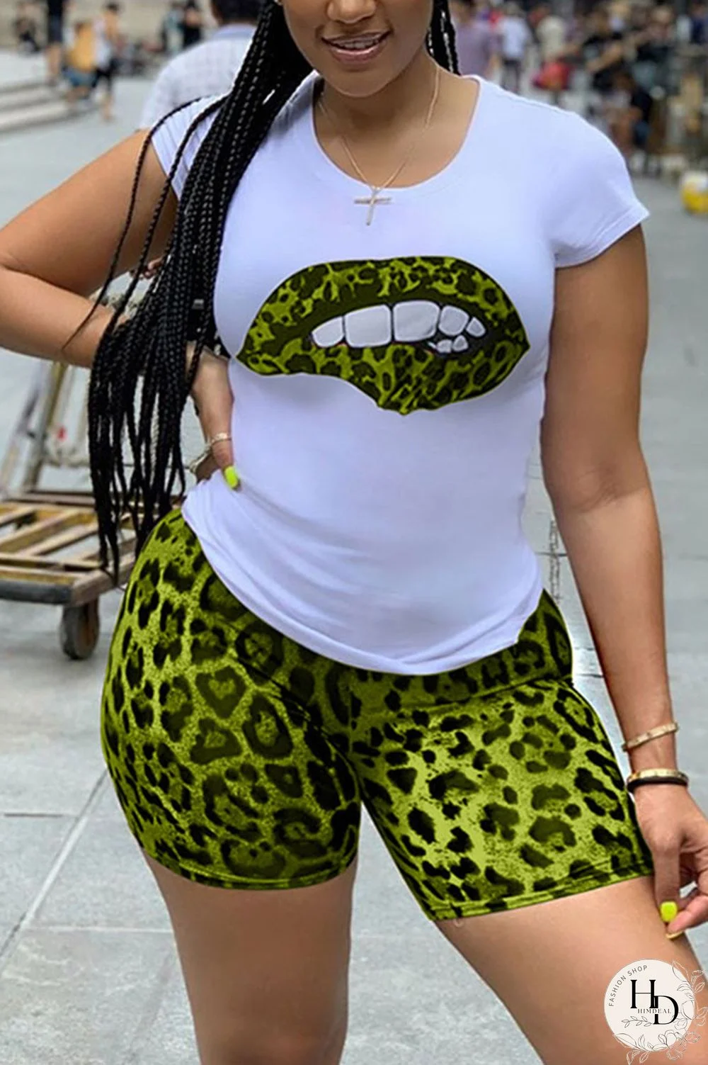 Fluorescent green Fashion Street Print Leopard Lips Print Stitching O Neck Plus Size Two Pieces