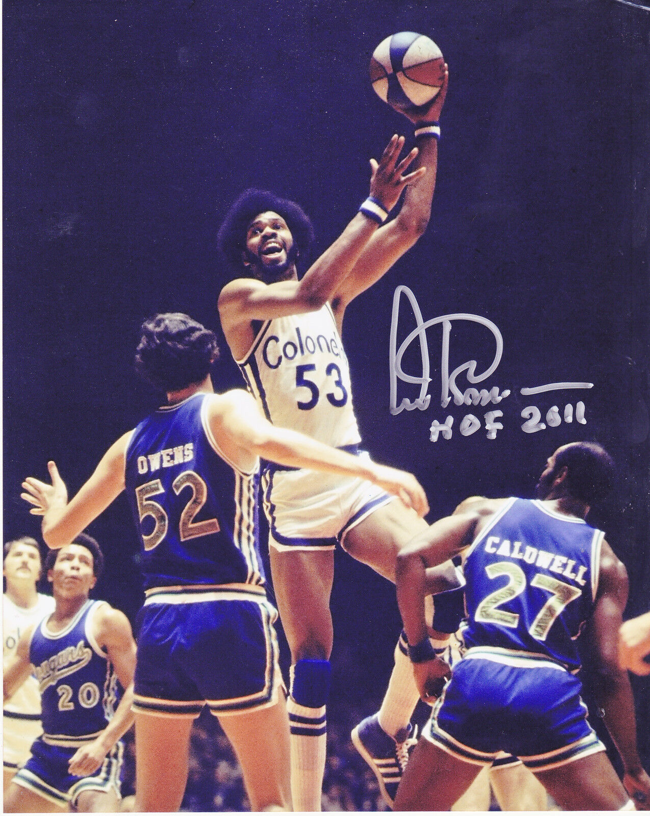 ARTIS GILMORE KENTUCKY COLONELS HOF 2011 ACTION SIGNED 8x10