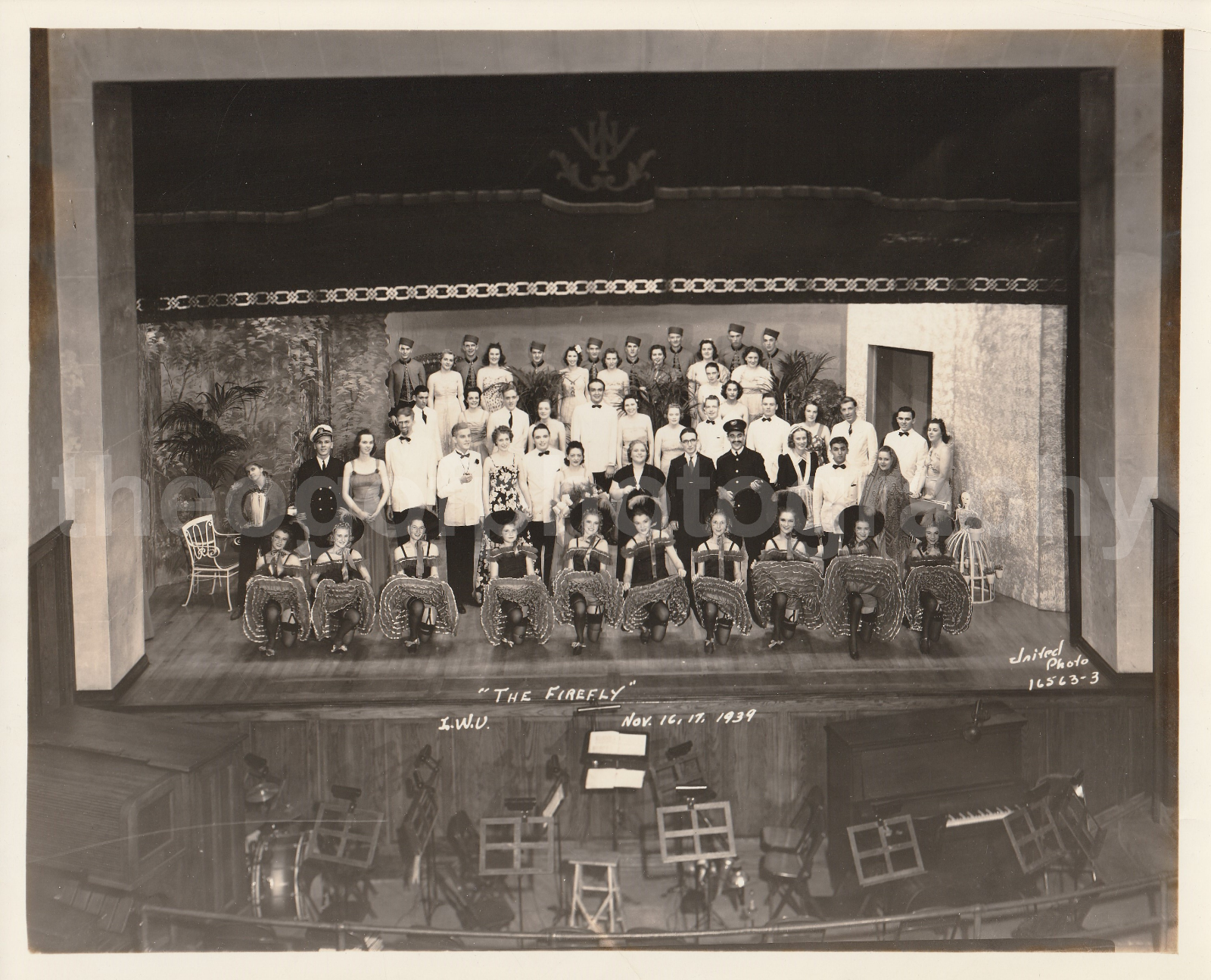 1930's Opera THE FIREFLY 8x10 FOUND Photo Poster painting bw ILLINOIS WESLEYAN UNIVERSITY 87 31