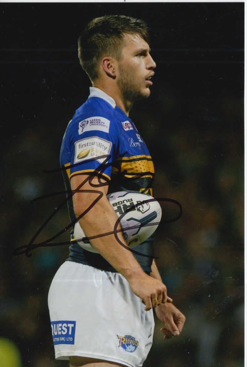 LEEDS RHINOS HAND SIGNED TOM BRISCOE 6X4 Photo Poster painting 1.