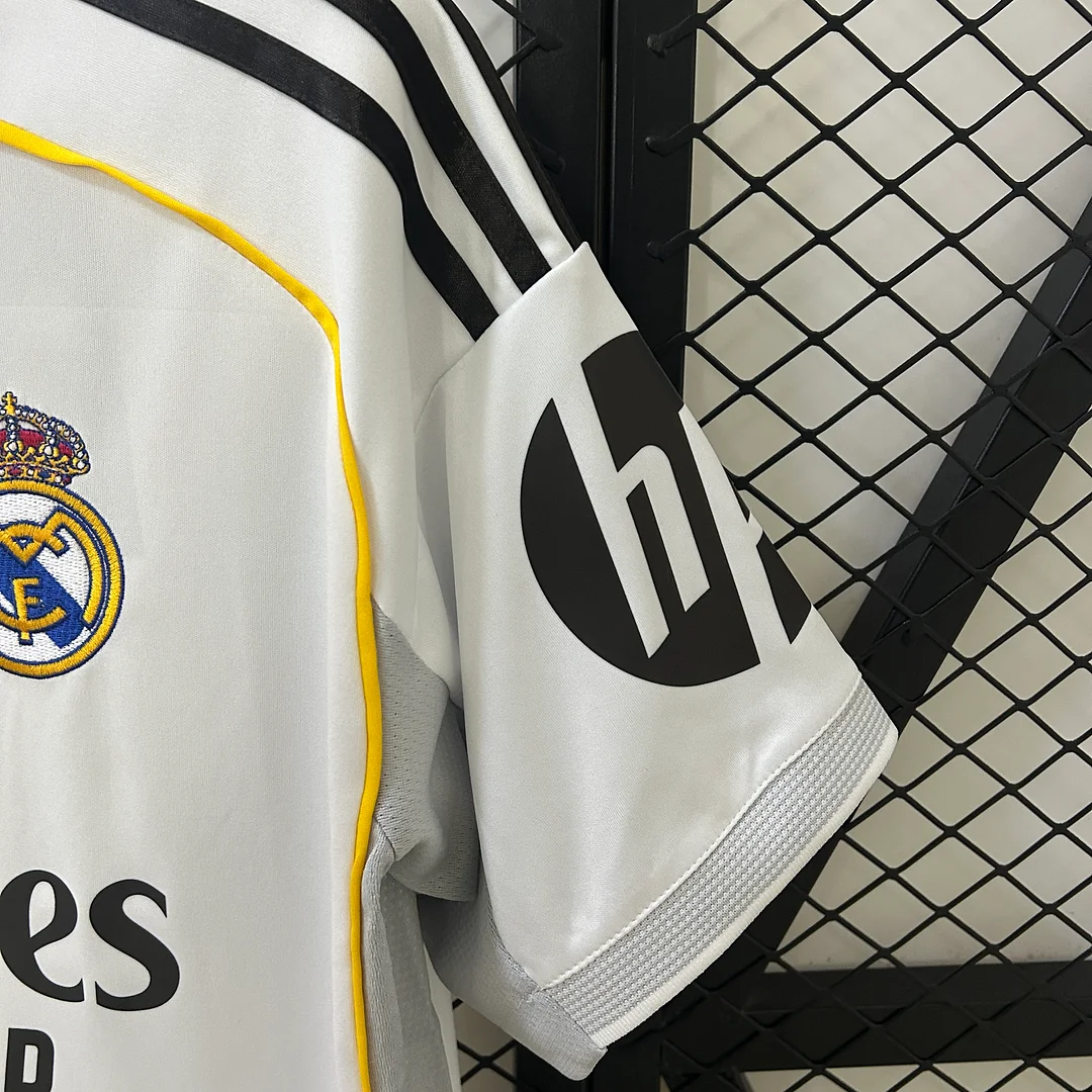 25/26 Real Madrid White Football Shirt Thai quality