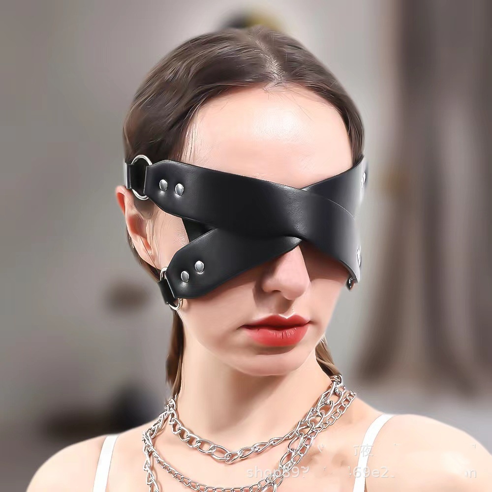 SM Leather Blindfold 