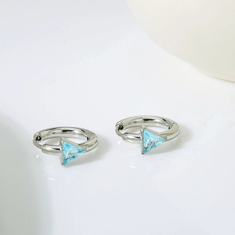 1 Pair Nordic Style Basic Classic Style Triangle Inlay Titanium Steel Zircon Hoop Earrings