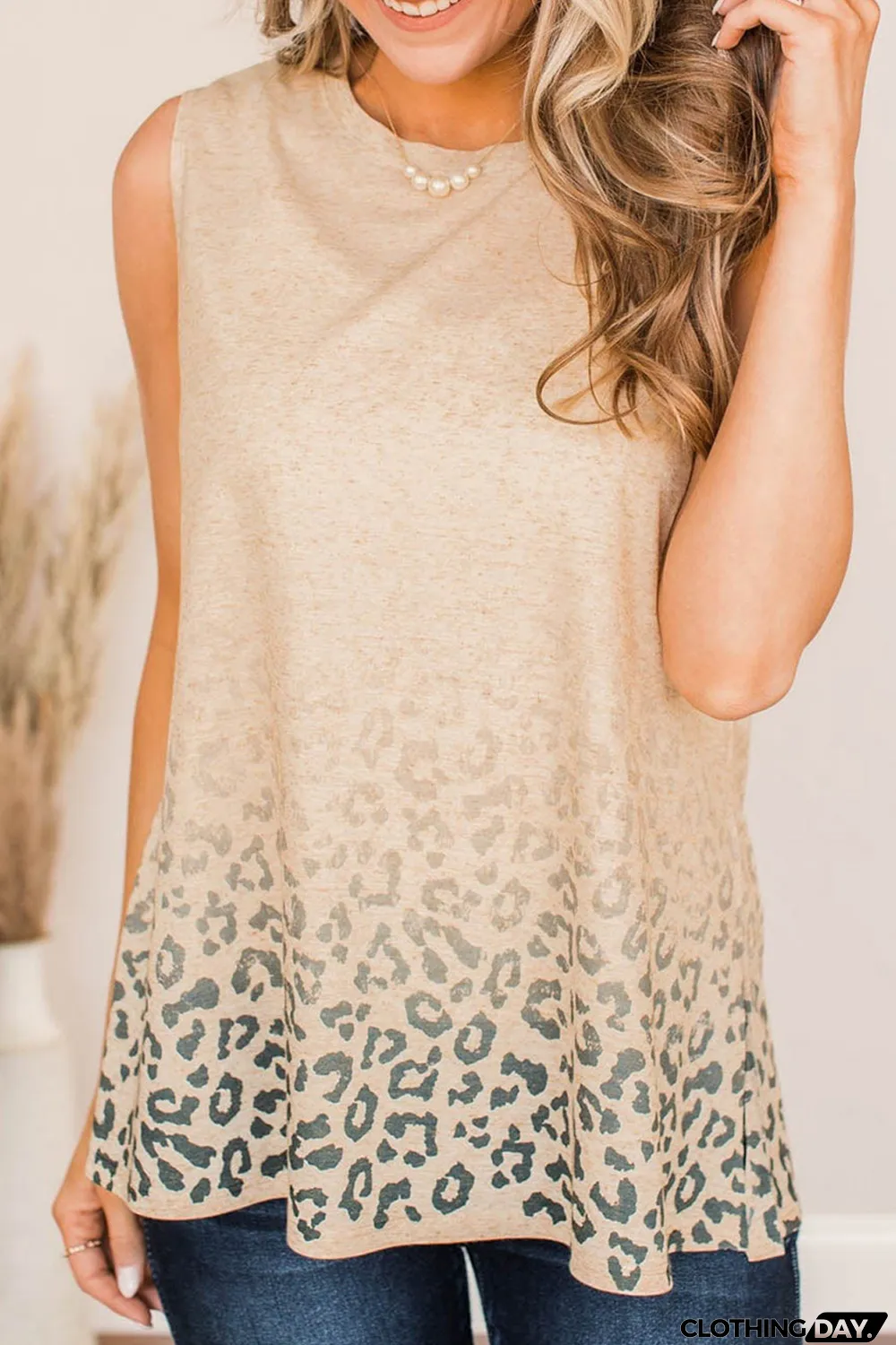 Blank Apparel - Apricot Gradient Leopard Print Tank Top
