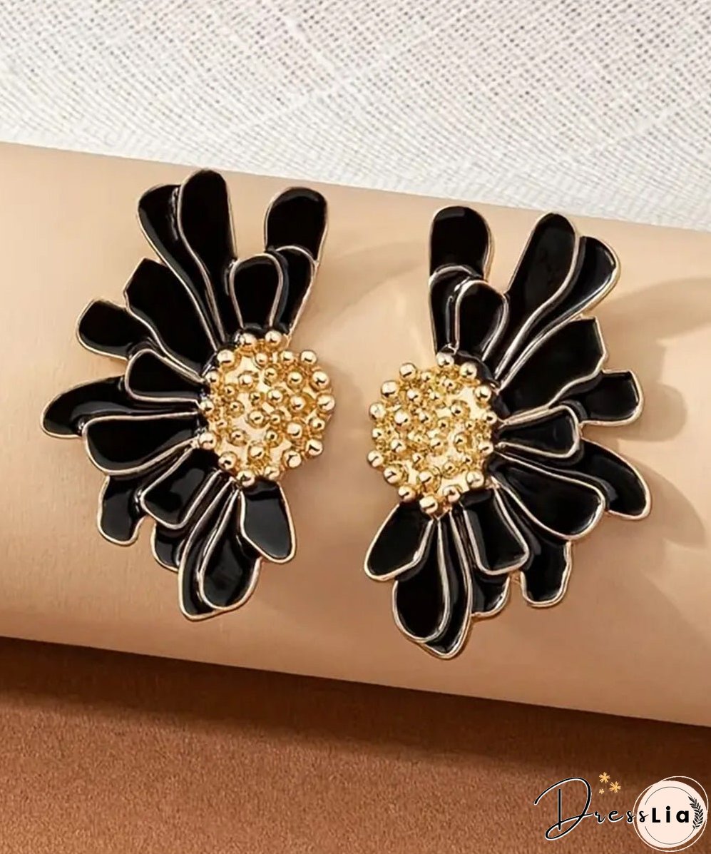 Oversize Black Sterling Silver Alloy Little Daisy Stud Earrings