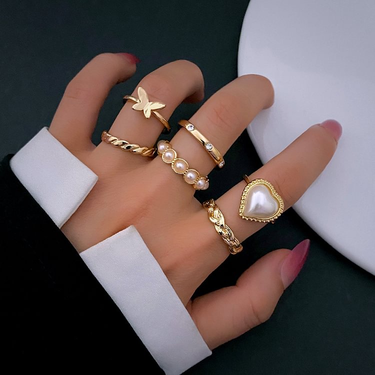 Comstylish Elegant Pearl Ring Set