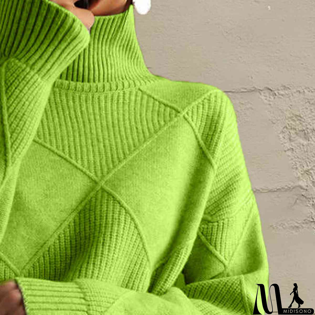 MidiSono - Versatile and Comfortable Sweater