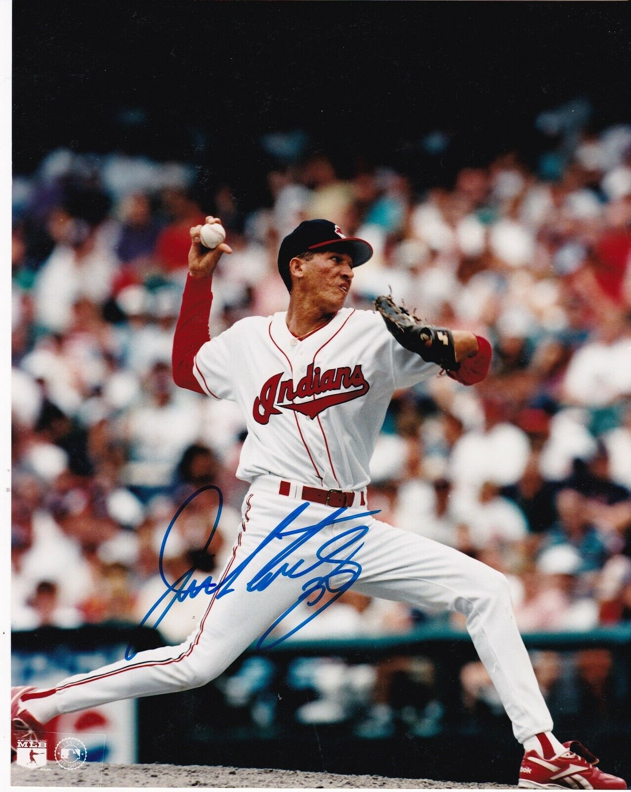 JULIAN TAVAREZ CLEVELAND INDIANS ACTION SIGNED 8x10