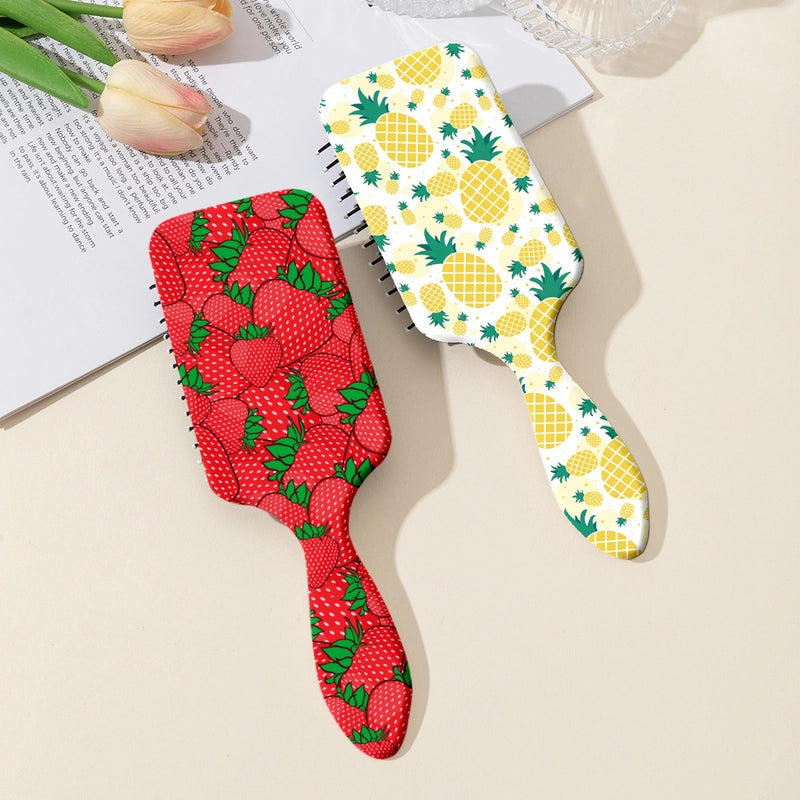 Minimalist Fruit Strawberry Pineapple ABS Hair Comb 1 Piece