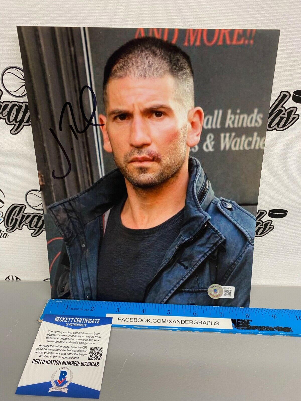 JON BERNTHAL PUNISHER MARVEL SIGNED AUTOGRAPHED 8X10 Photo Poster paintingGRAPH-BECKETT BAS COA