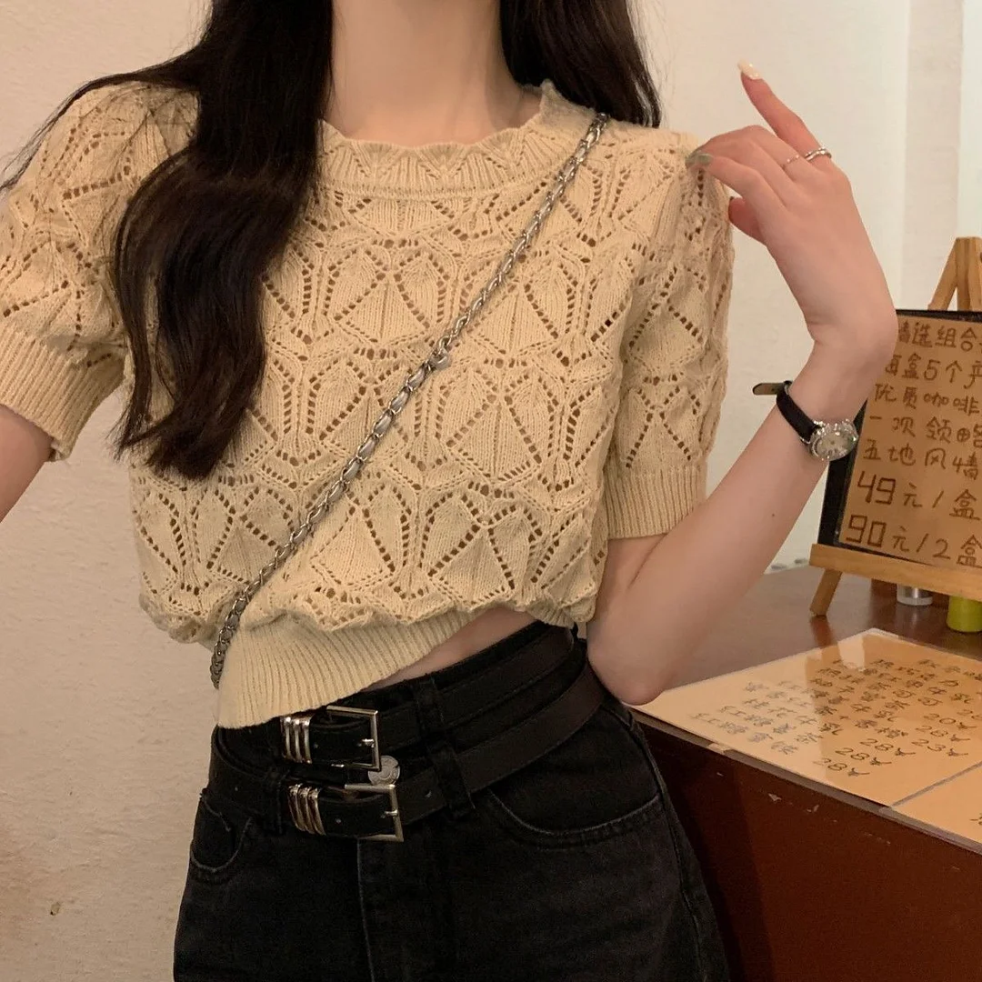 Uveng Uveng Temperament Hollow T-Shirt Girl Summer New Solid Color Short-Term Cash Waist Repair Slim Thin Short-Sleeved Top Tide