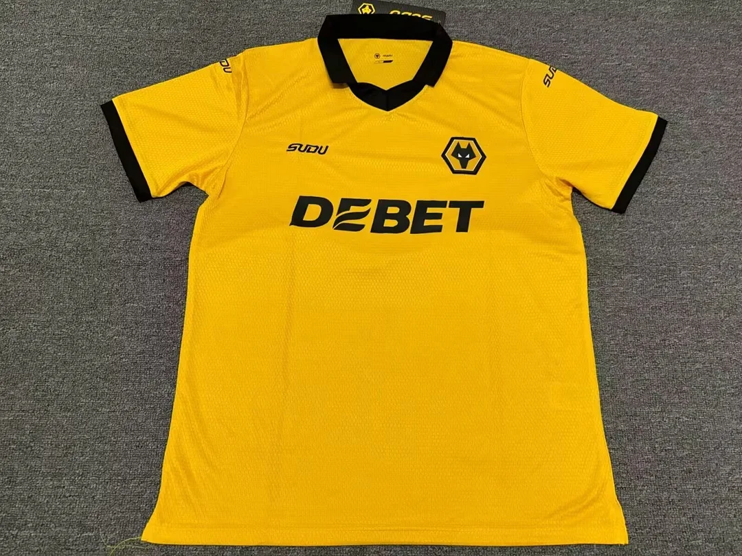 25/26 Wolverhampton Wolves Home Football Shirt Thai Quality
