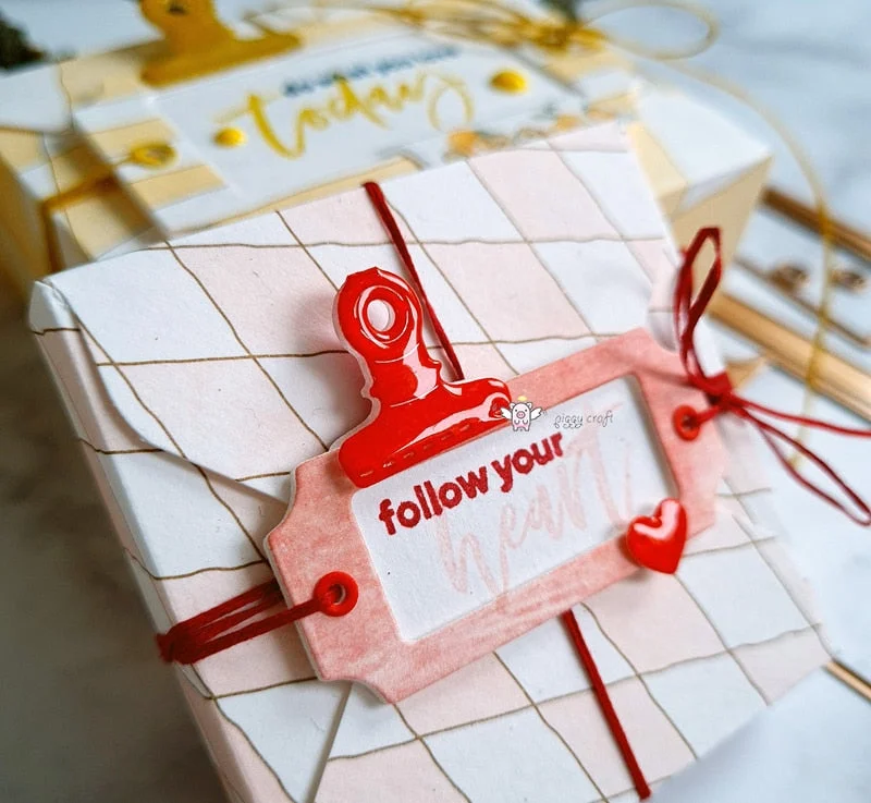 Piggy Craft metal cutting dies cut die mold Various tag decorations Scrapbook paper craft knife mould blade punch stencils dies