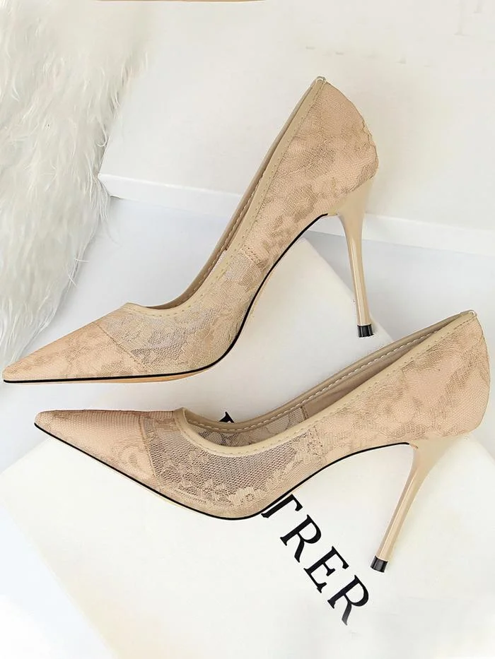 Sexy stiletto high heel shallow mouth pointed toe mesh hollow lace single shoes