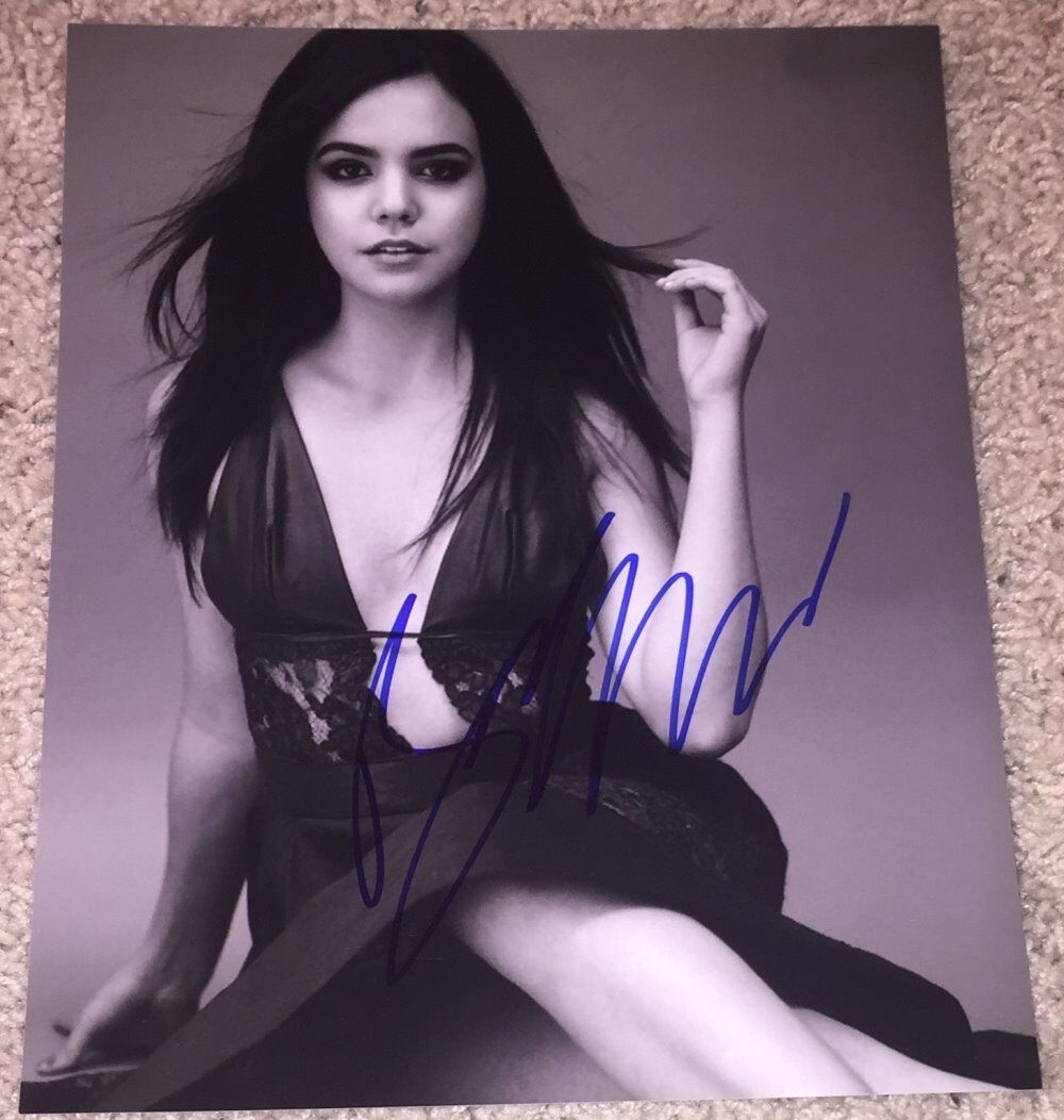 BAILEE MADISON SIGNED AUTOGRAPH GOOD WITCH THE FOSTERS 8x10 Photo Poster painting C w/PROOF