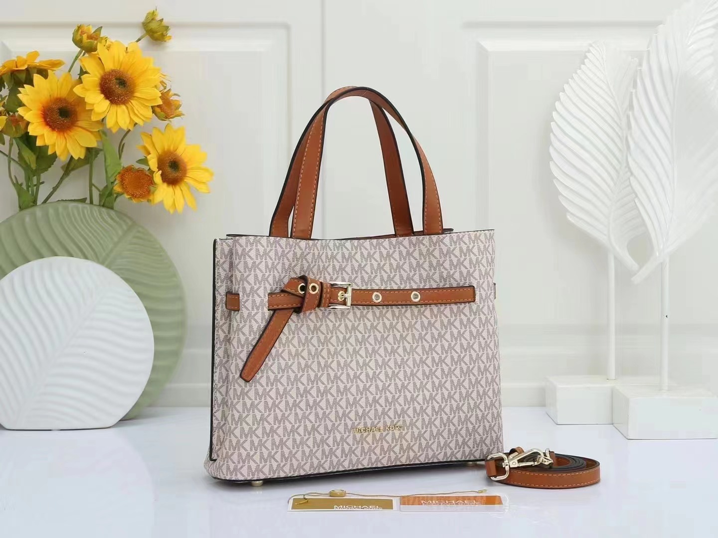 [Factory Direct Sales🔥🔥🔥] 2023 Latest MICHAEL KORS Women's Shoulder Crossbody Handbag - Large - Middle East Sale💥💥💥