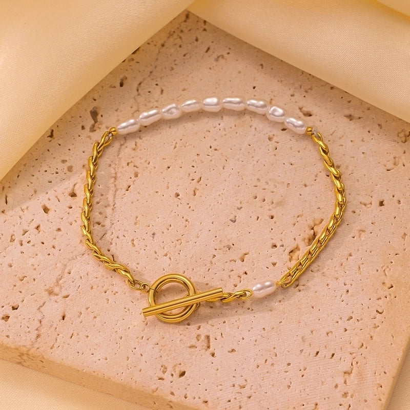 An Elegant 18K Real Gold Stainless Steel Freshwater Pearl Bracelet Is Suitable For Women’s Daily Wear