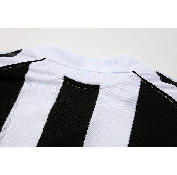 Retro 2004-2006 Newcastle United Home Football Shirt Thai Quality