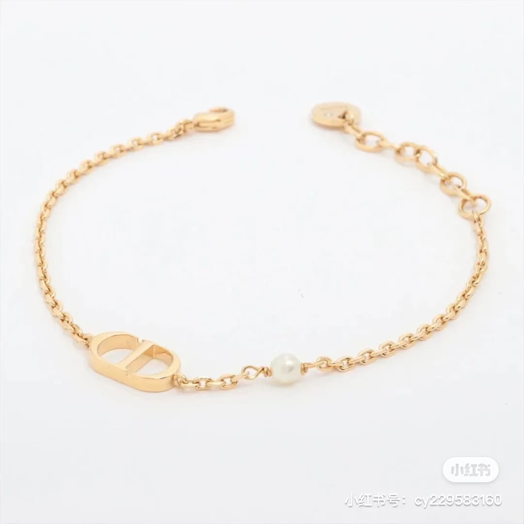 Buy replica Dior Minimalistic CD Bracelet and replica jewelry from PICKS Jewelry