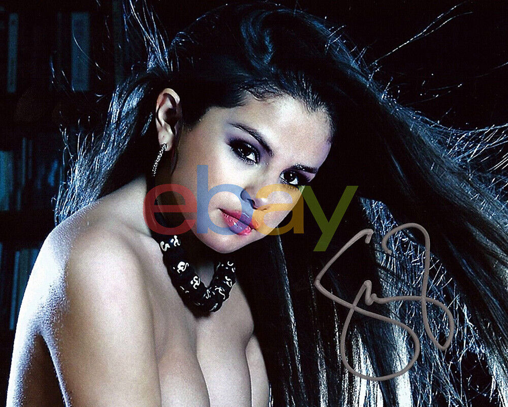 Selena Gomez Signed 8x10 Autographed Photo Poster painting reprint