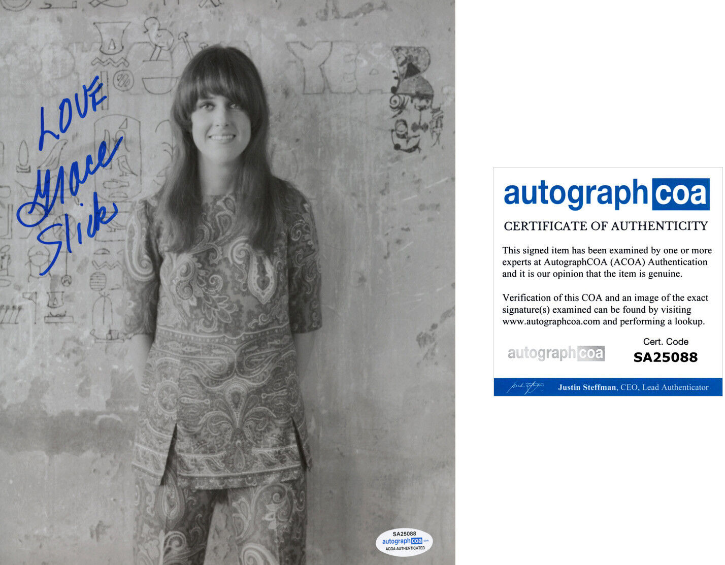 GRACE SLICK signed Autographed 8X10 Photo Poster painting B - SINGER Jefferson Airplane ACOA COA