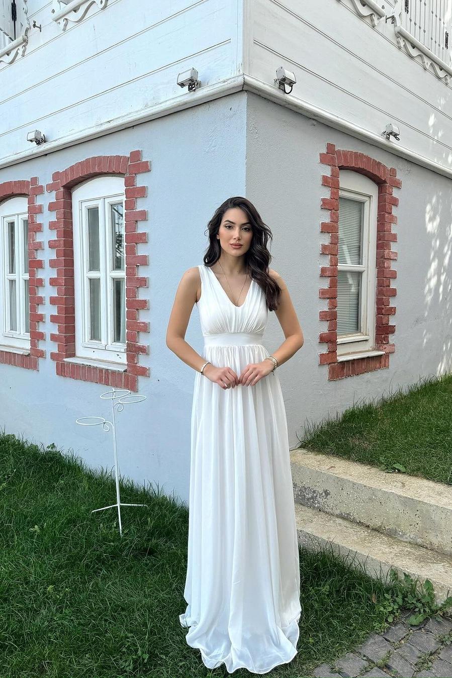 Lvs&Broner Sleeveless Straps V Neck A Line Long Prom Dress With Ruffles