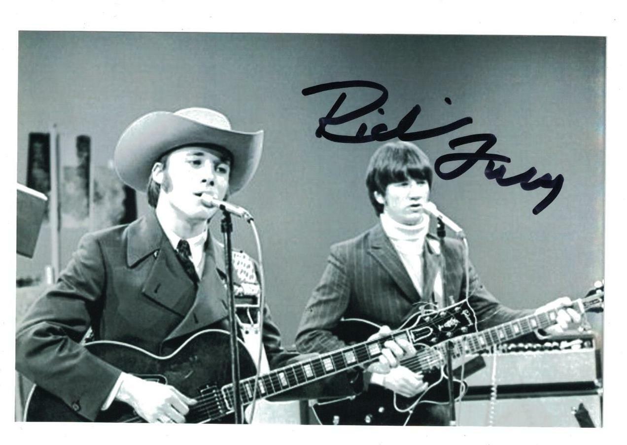 Richie Furay Signed Autographed 4 x 6 Photo Poster painting Singer Buffalo Springfield A