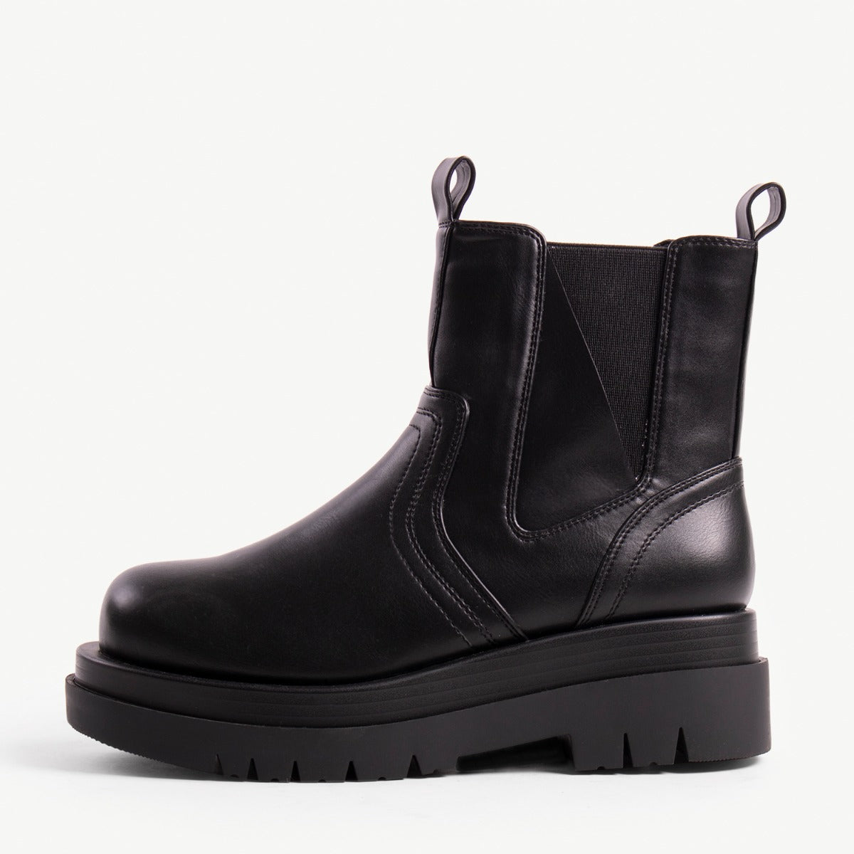 raid brazen chunky biker boots in black