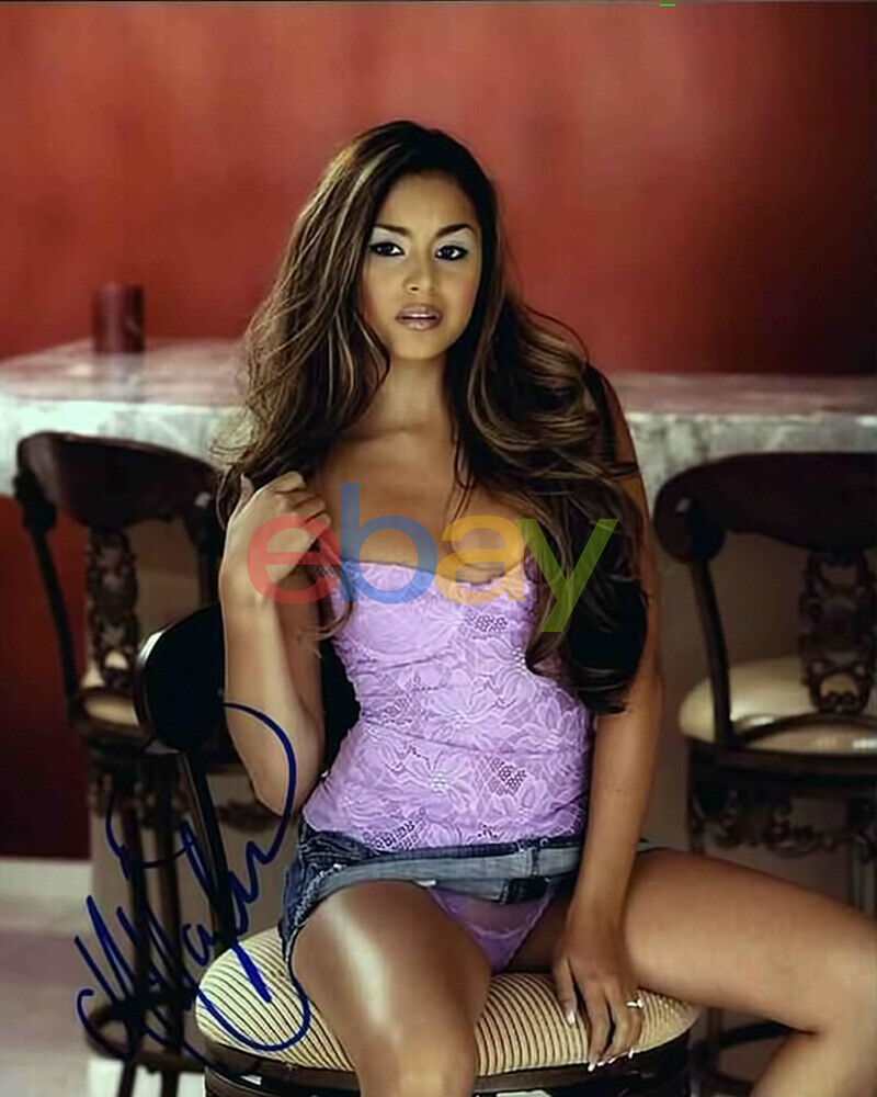 Michelle Maylene autographed Model RP 8X10 Photo Poster painting