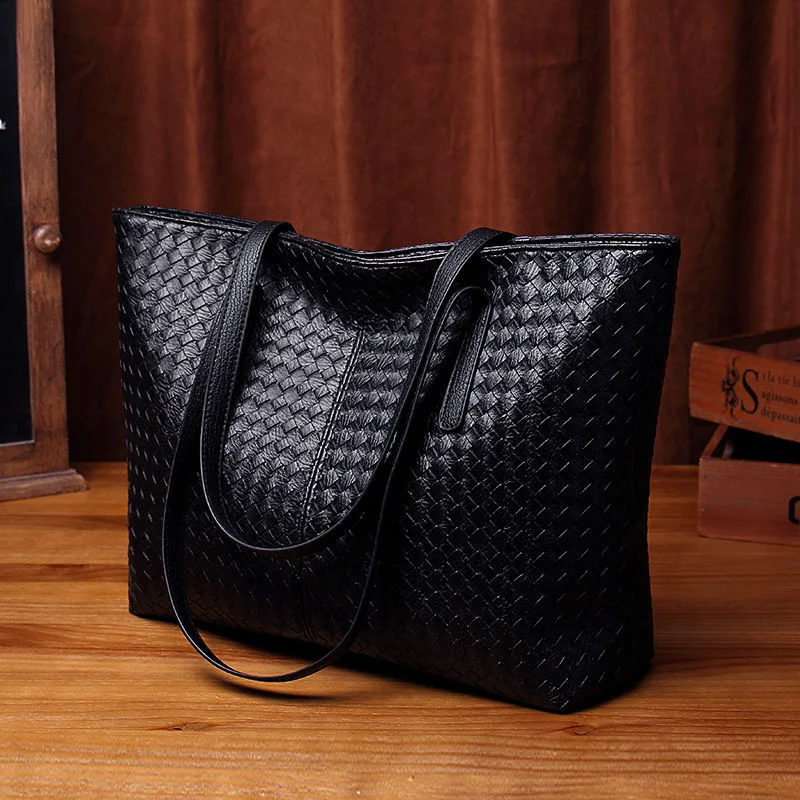 Woven Bag Large Capacity Shoulder Bag Fashion Casual Tote