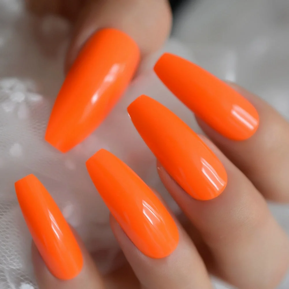 Yellow Orange Ombre Faux Ongles Fire Matte Black Flame Fake Nails Extra Long Coffin Shape Ladies Fingernails 24-Nail Inspo